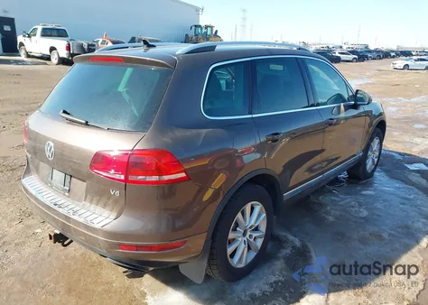 2013 Volkswagen Touareg Vr6 Sport z USA, uszkodzony, nr VIN WVGEF9BP4DD004923